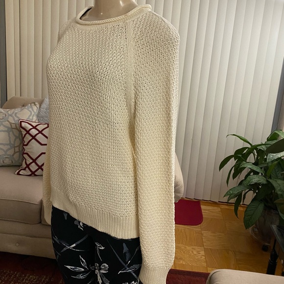 NWOT Lauren Ralph Lauren Long Sleeves Crew Neck Open Knit Sweater Size Large. - Picture 3 of 10